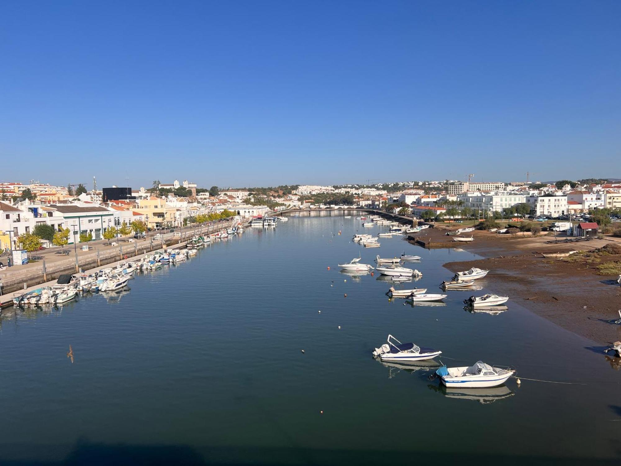 Green Apartment In Tavira Garden Екстериор снимка